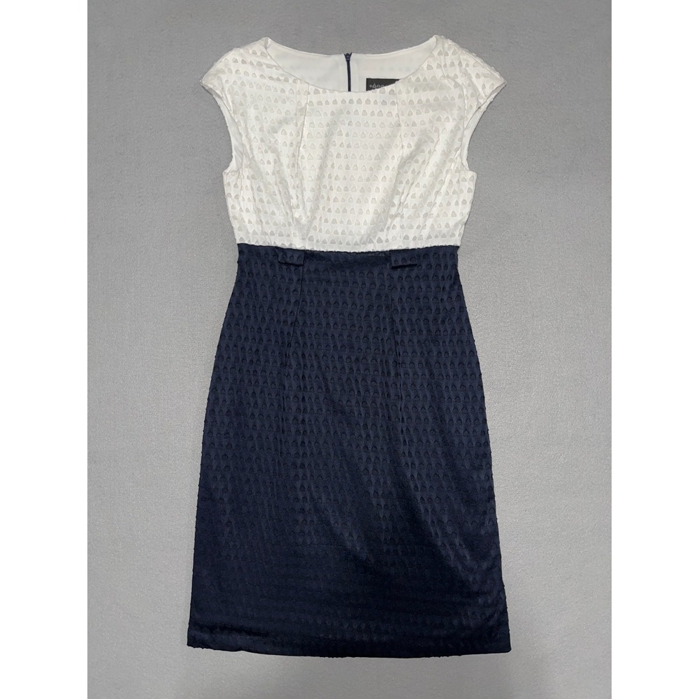 Connected Apparel Fit & Flare Dress Womens 6 White Blue Round Neck Back Zip